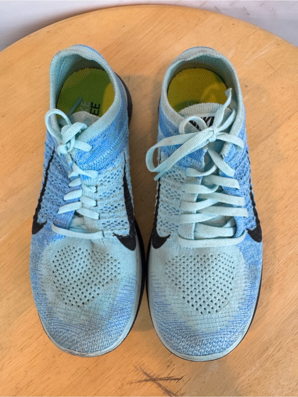 Nike | Flyknit Running Shoe, 8 - Picture 3 of 11